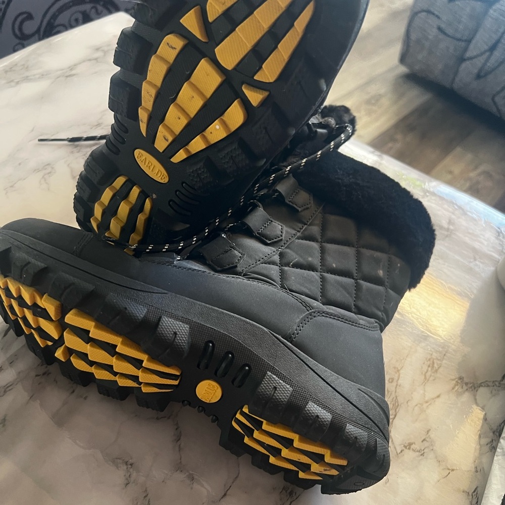 Black Quilted Winter Boots with Yellow Soles Men/Women